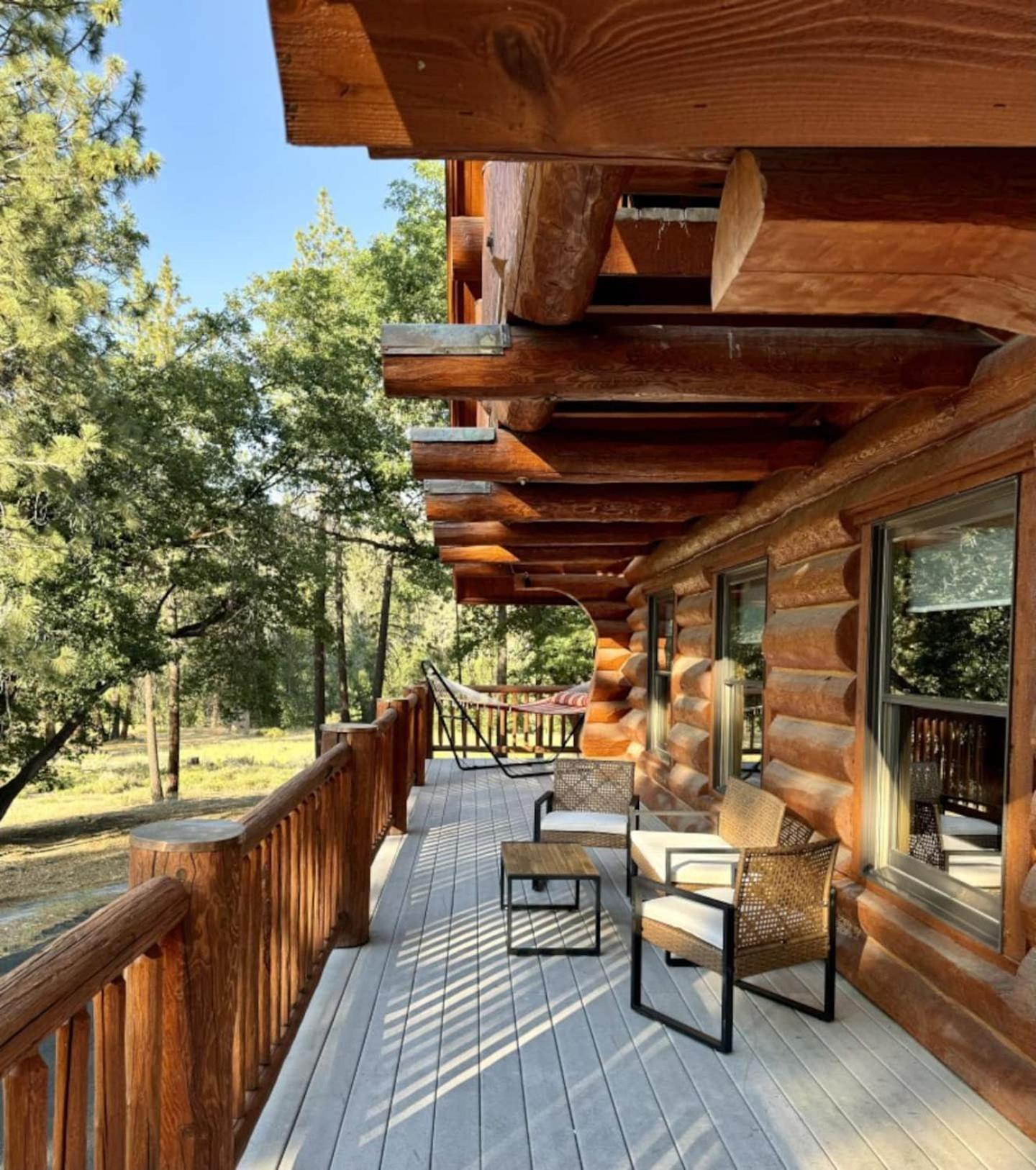 Peppermint Falls Ranch Ponderosa Exterior foto