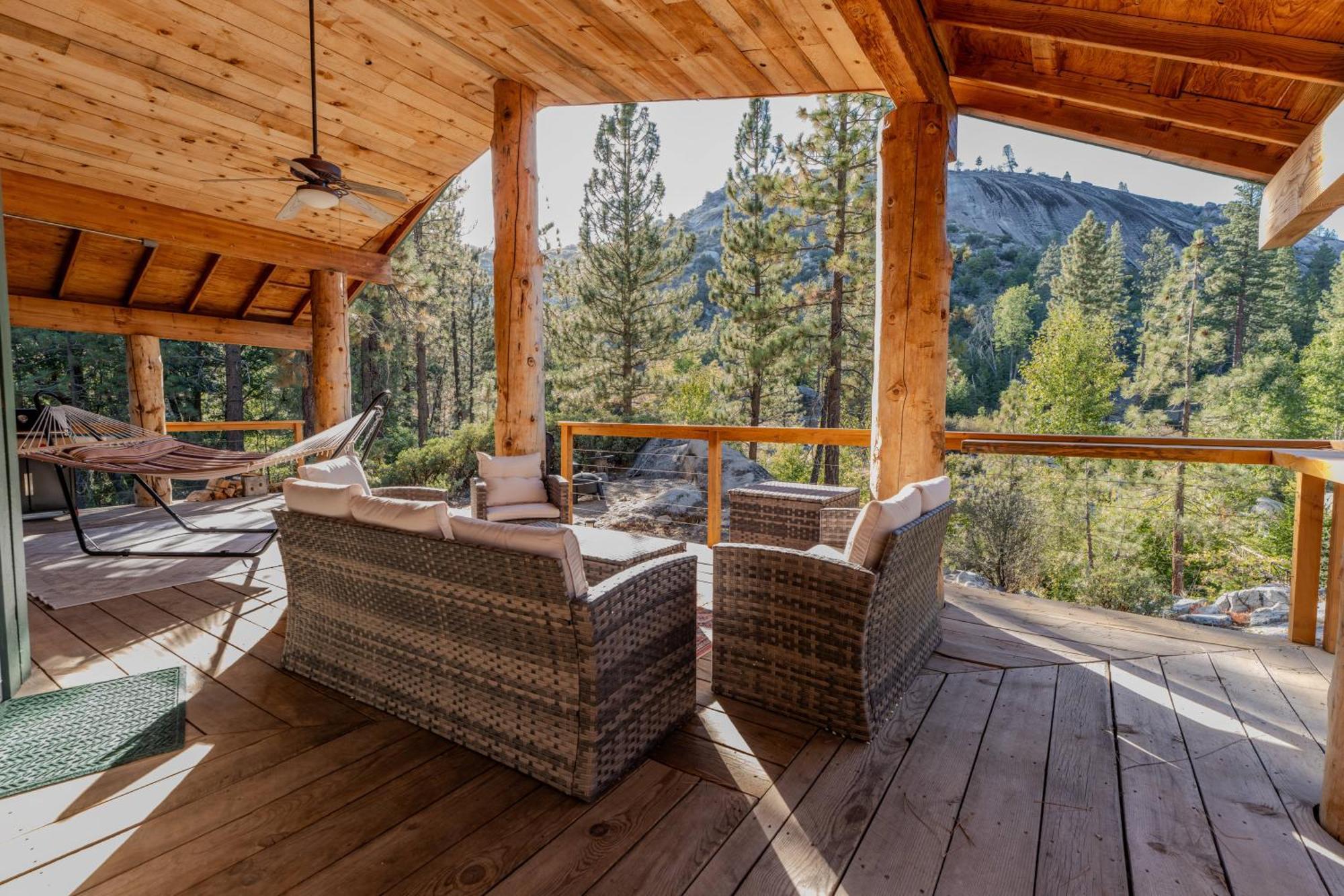 Peppermint Falls Ranch Ponderosa Exterior foto